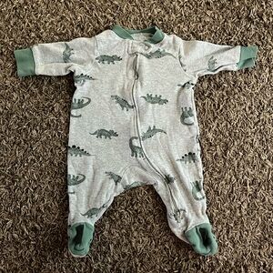 (2 for $5) Carter’s dinosaurs baby sleeper